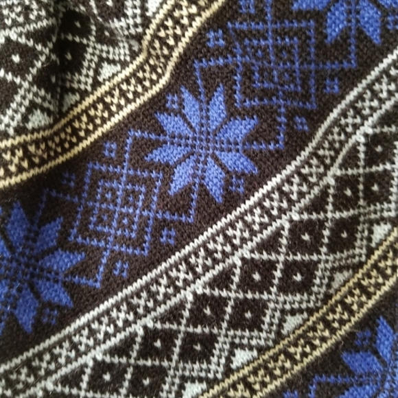 Boy Field & Stream Blue Beanie - Picture 4 of 8